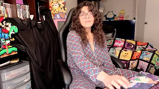 ShinyCherub online show from February 9, 2026, 2:26 pm