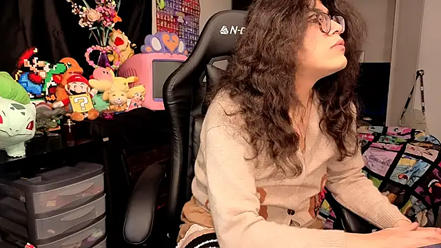 ShinyCherub online show from November 3, 2025, 2:17 am