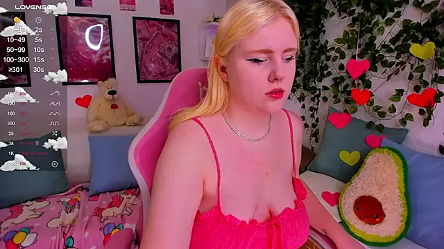 art lovee online show from March 24, 2026, 1:05 am