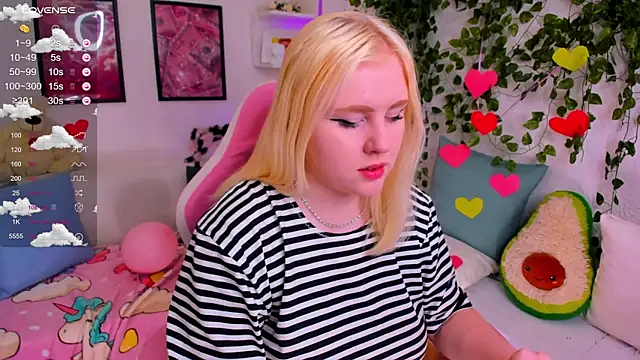 art lovee online show from March 6, 2026, 1:11 am