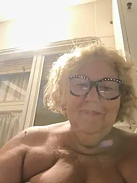 Merilulla online show from July 26, 2026, 1:23 am
