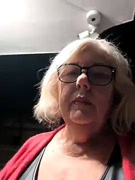 Merilulla online show from November 1, 2025, 2:51 am