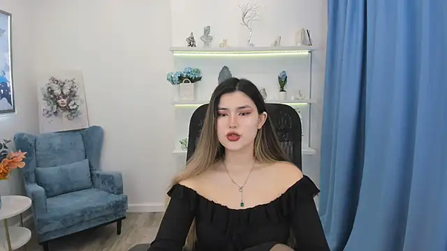 AnneTLi online show from November 30, 2025, 3:29 am