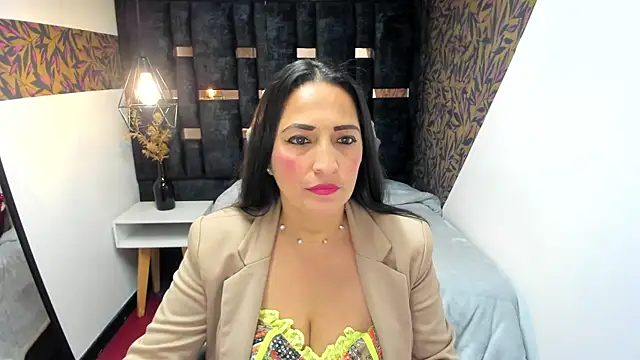 Snapshot of KatteMilf chatting on April 15, 2026, 12:53 pm KatteMilf online show from April 15, 2026, 12:53 pm