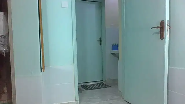 Darkberry online show from October 16, 2025, 7:55 pm