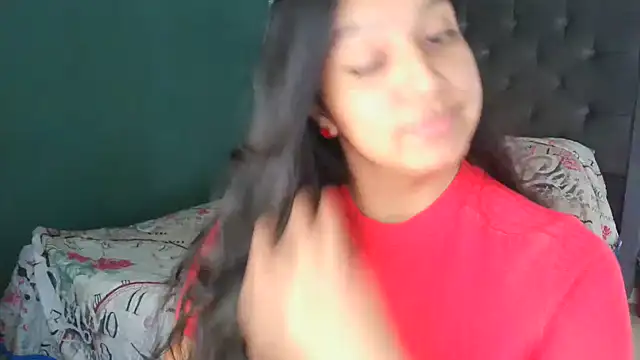 almaswan1 online show from September 30, 2025, 6:36 pm