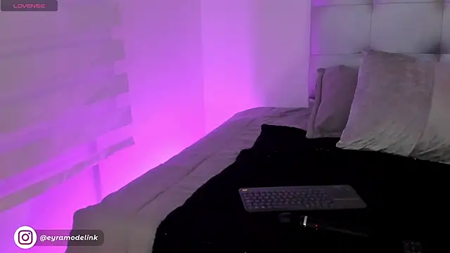  Eyra online show from December 21, 2024, 3:58 am