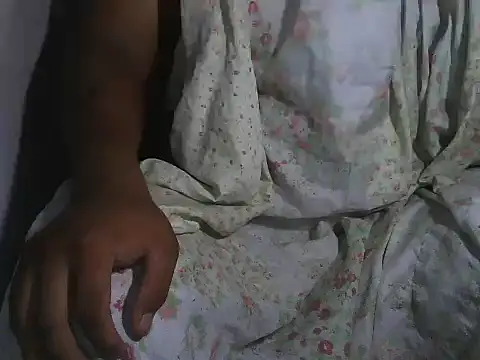 maxstelll online show from February 28, 2026, 2:33 am