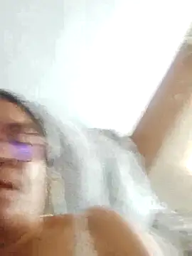 Delicy1 online show from February 21, 2025, 2:38 pm