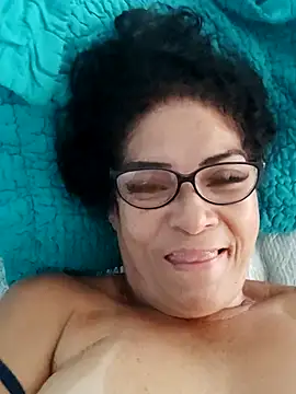 Delicy1 online show from October 25, 2025, 7:36 pm