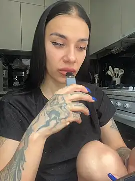Snapshot of Queen_of_pain chatting on July 23, 2026, 7:05 am Queen of pain online show from July 23, 2026, 7:05 am