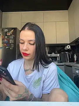 Queen of pain online show from March 14, 2026, 7:47 am