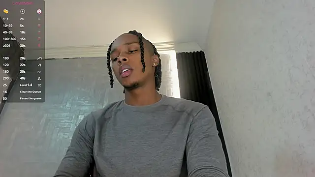 DominicSccott online show from October 8, 2025, 12:39 pm