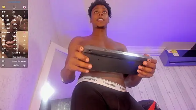 DominicSccott online show from September 29, 2025, 12:55 pm