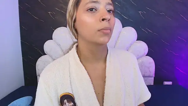  MiaBrown  online show from July 21, 2026, 12:06 pm