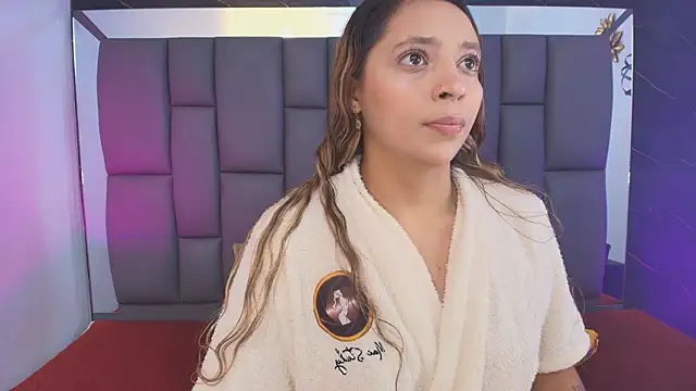  MiaBrown  online show from February 3, 2026, 12:10 pm