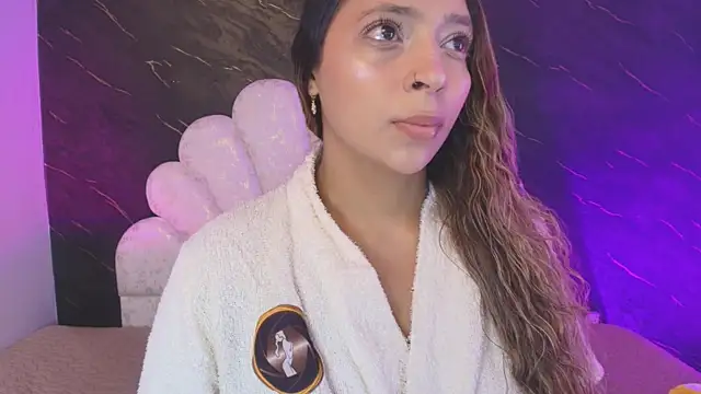 Snapshot of _MiaBrown_ chatting on May 15, 2026, 12:03 pm MiaBrown online show from May 15, 2026, 12:03 pm