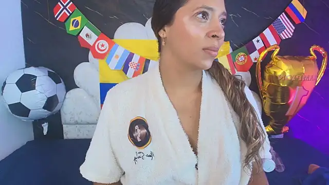  MiaBrown  online show from June 24, 2026, 12:04 pm