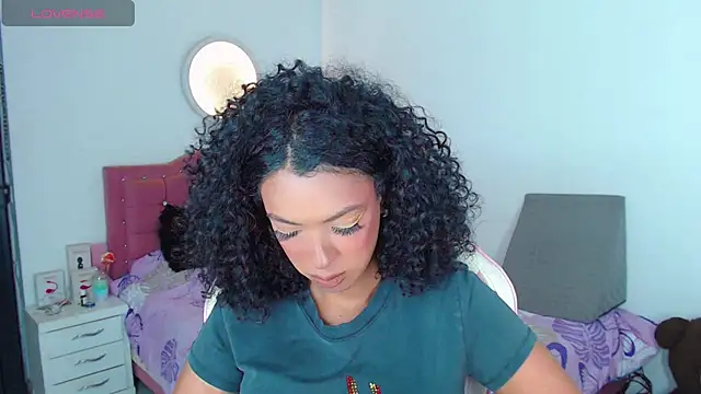 Tanedra collings online show from July 15, 2026, 1:23 am