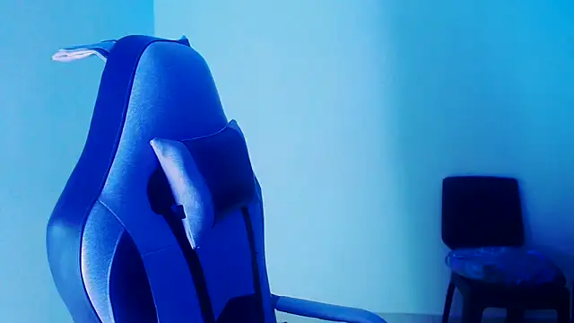 liz dirty online show from December 19, 2025, 10:34 pm