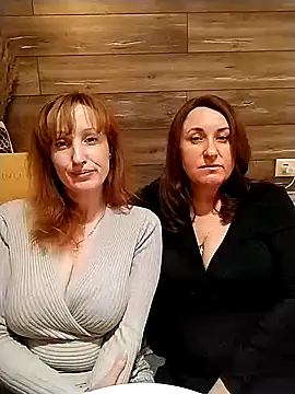 DonnaMagdalena online show from March 16, 2025, 7:06 pm