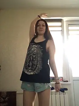  Sweet Love  online show from May 1, 2026, 2:22 pm
