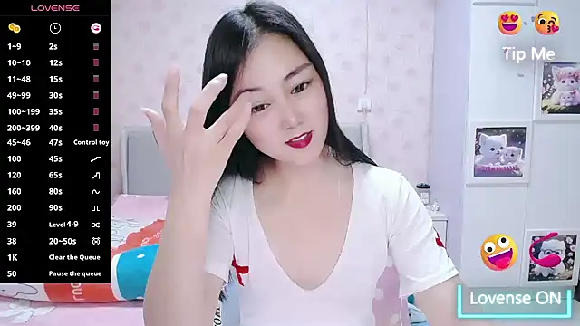 Snapshot of Elvira_baby chatting on March 16, 2026, 5:44 am Elvira baby online show from March 16, 2026, 5:44 am