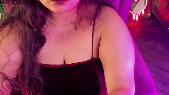 AroohiSehgal online show from March 18, 2025, 11:33 am