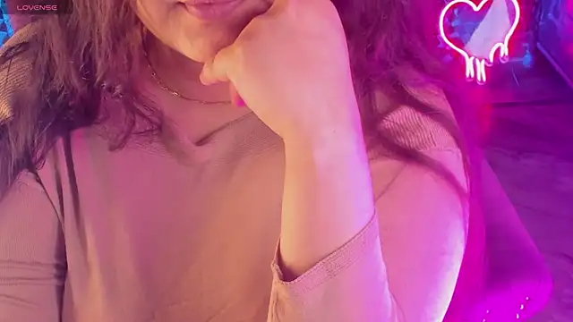 AroohiSehgal online show from March 11, 2025, 7:35 am