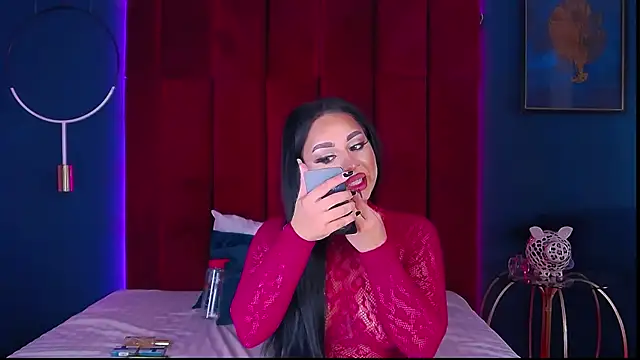 Snapshot of MadyLuxxx chatting on March 13, 2026, 8:14 pm MadyLuxxx online show from March 13, 2026, 8:14 pm