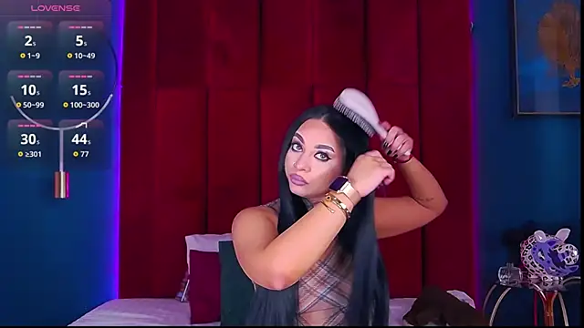 Snapshot of MadyLuxxx chatting on March 6, 2026, 7:53 pm MadyLuxxx online show from March 6, 2026, 7:53 pm