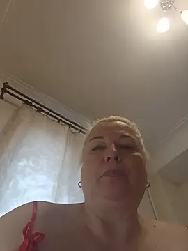 Snapshot of Katya_hottie chatting on June 13, 2026, 8:12 am Katya hottie online show from June 13, 2026, 8:12 am