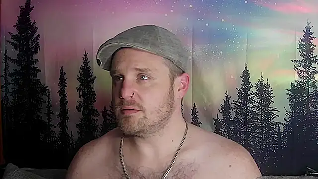 Snapshot of BlueEyedGuyPNW chatting on February 17, 2025, 10:38 pm BlueEyedGuyPNW online show from February 17, 2025, 10:38 pm