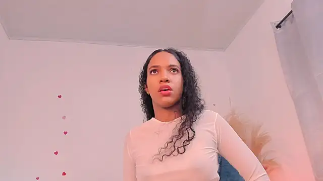 Tina Rouse2 online show from October 8, 2025, 4:08 pm