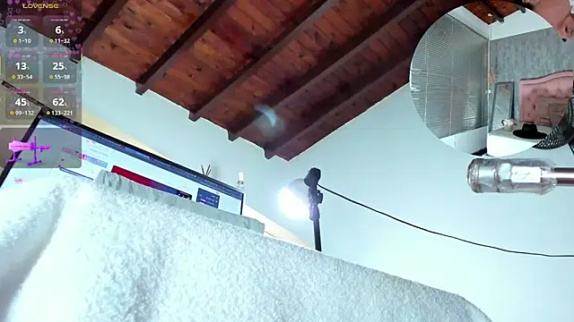 naomidibello online show from February 15, 2026, 3:22 pm