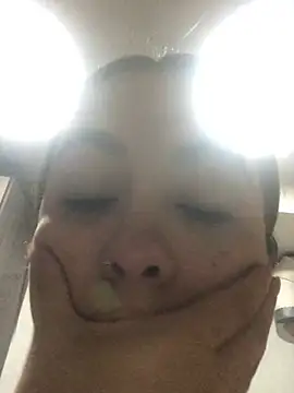 Snapshot of nalalye_cruzz_ chatting on February 23, 2026, 12:34 am nalalye cruzz online show from February 23, 2026, 12:34 am