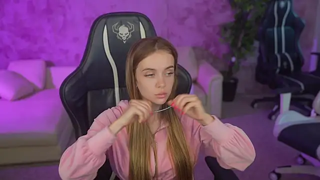 Anabelka054 online show from September 23, 2025, 10:33 am