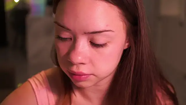 VixenMia online show from February 17, 2026, 3:26 am