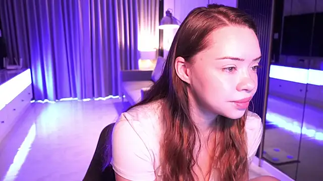 VixenMia online show from October 1, 2025, 2:49 am