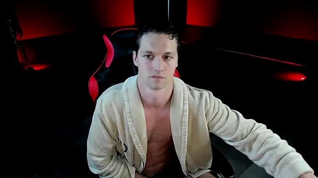 dirty-boss online show from September 27, 2025, 2:56 pm