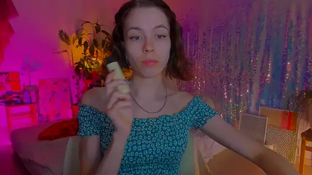 poli   online show from March 19, 2025, 7:49 pm