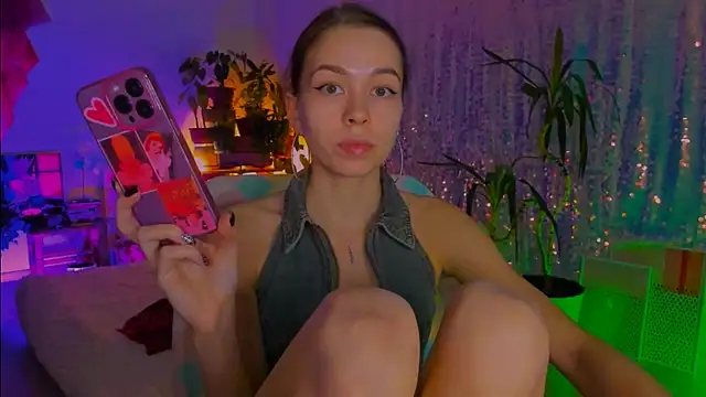 poli   online show from January 16, 2026, 4:11 pm