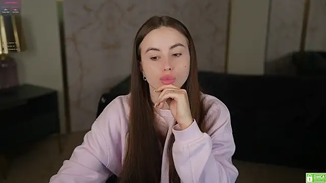 Elice Dream online show from March 2, 2025, 3:52 pm