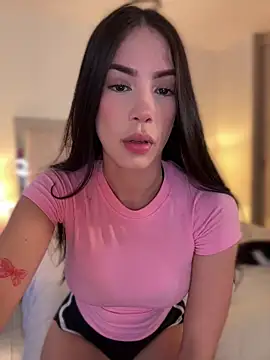 Im Valentina online show from April 10, 2026, 11:12 pm