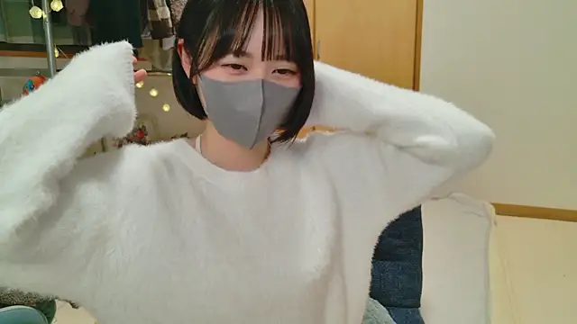 HIKARI x0 online show from February 14, 2025, 2:12 pm