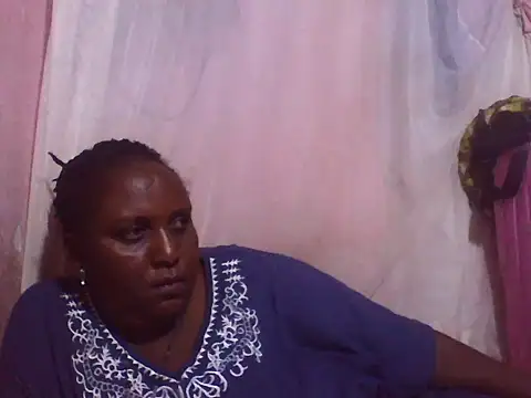 big clits online show from September 8, 2025, 7:13 pm