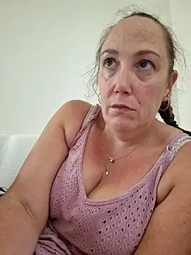 Wisie Cutie online show from September 11, 2025, 3:12 pm