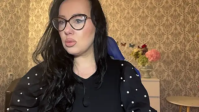 Snapshot of AnnaAnn chatting on March 5, 2026, 4:20 am AnnaAnn online show from March 5, 2026, 4:20 am