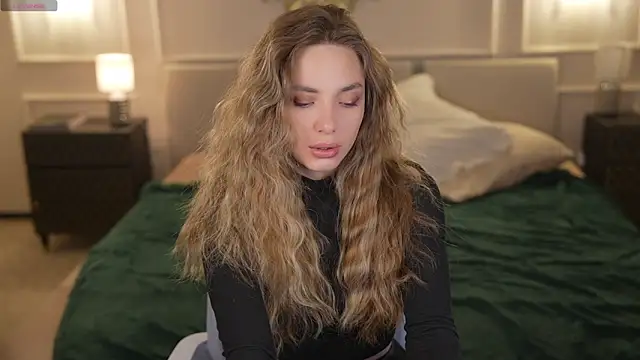 Kisasolo online show from February 25, 2026, 10:31 pm