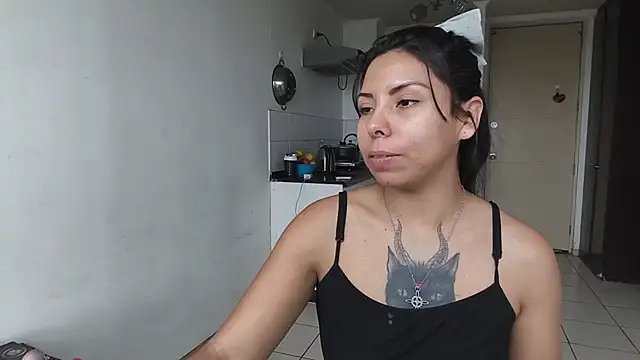 Snapshot of Diosagata chatting on July 16, 2026, 4:37 pm Diosagata online show from July 16, 2026, 4:37 pm